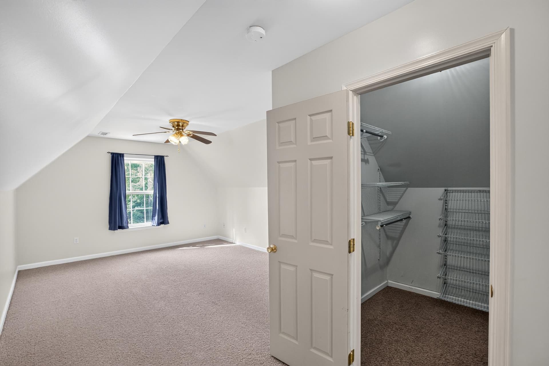 16965 Village Lane photo 16