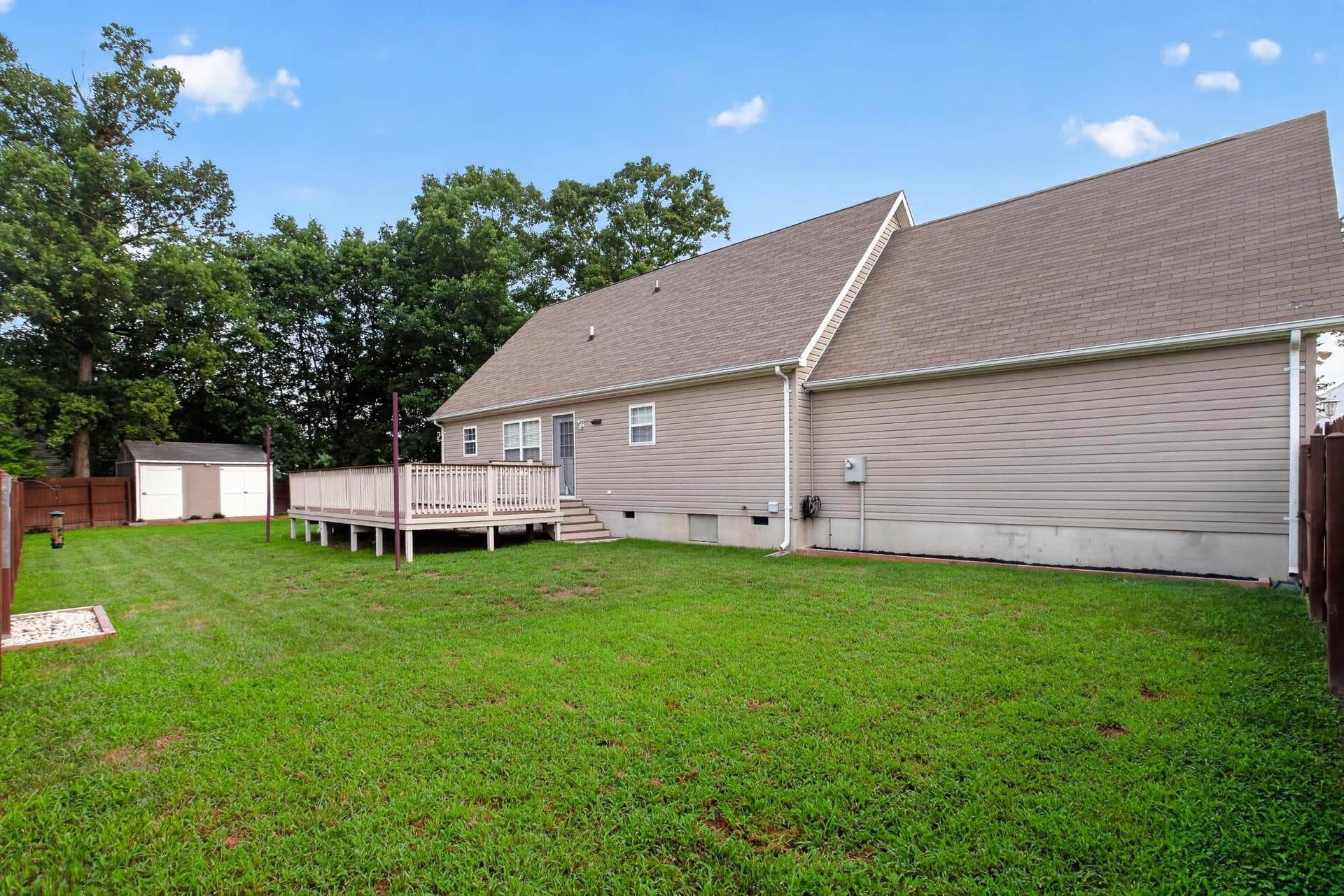 16965 Village Lane photo 21