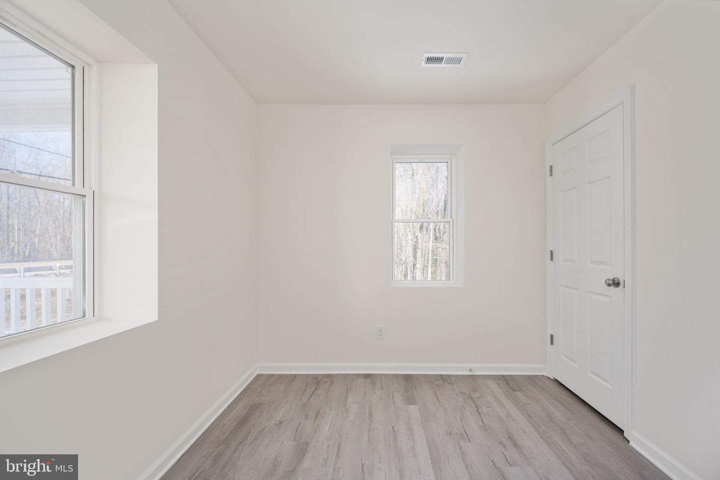 8061 James Madison Parkway photo 11