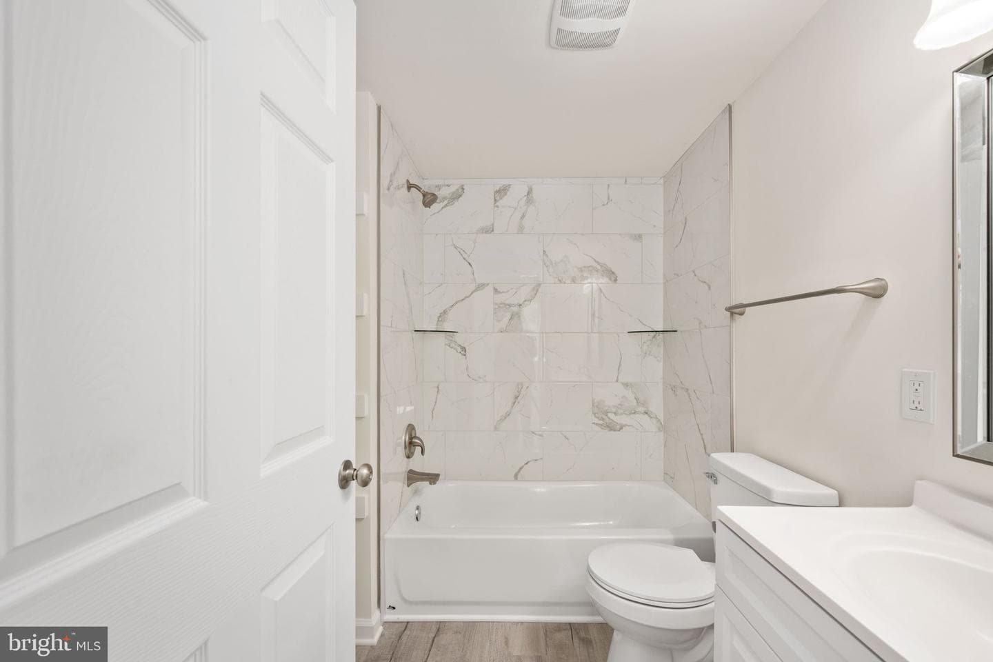 8061 James Madison Parkway photo 15
