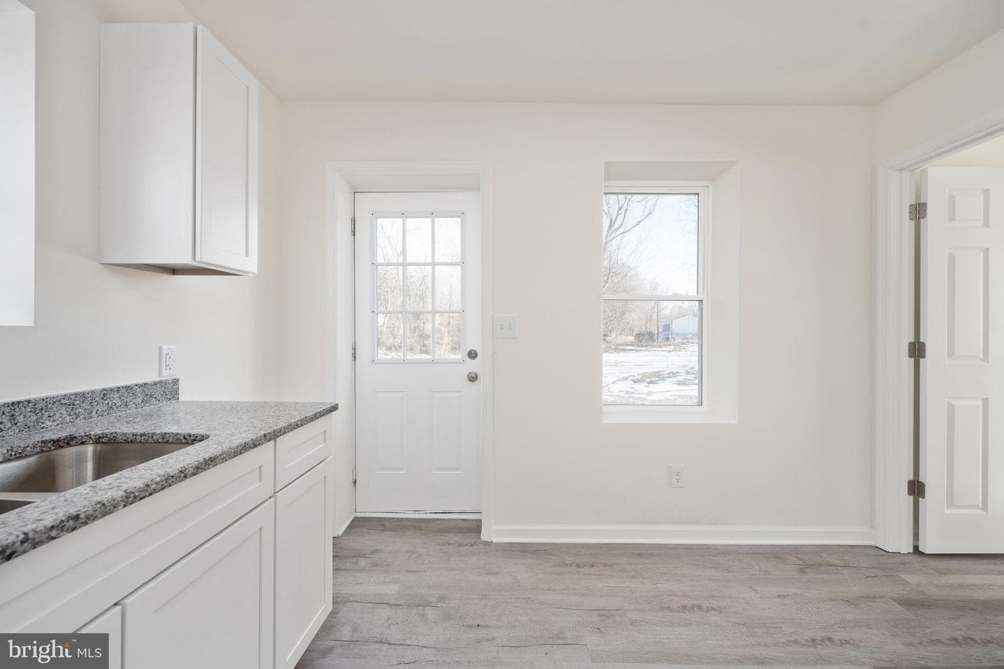 8061 James Madison Parkway photo 24