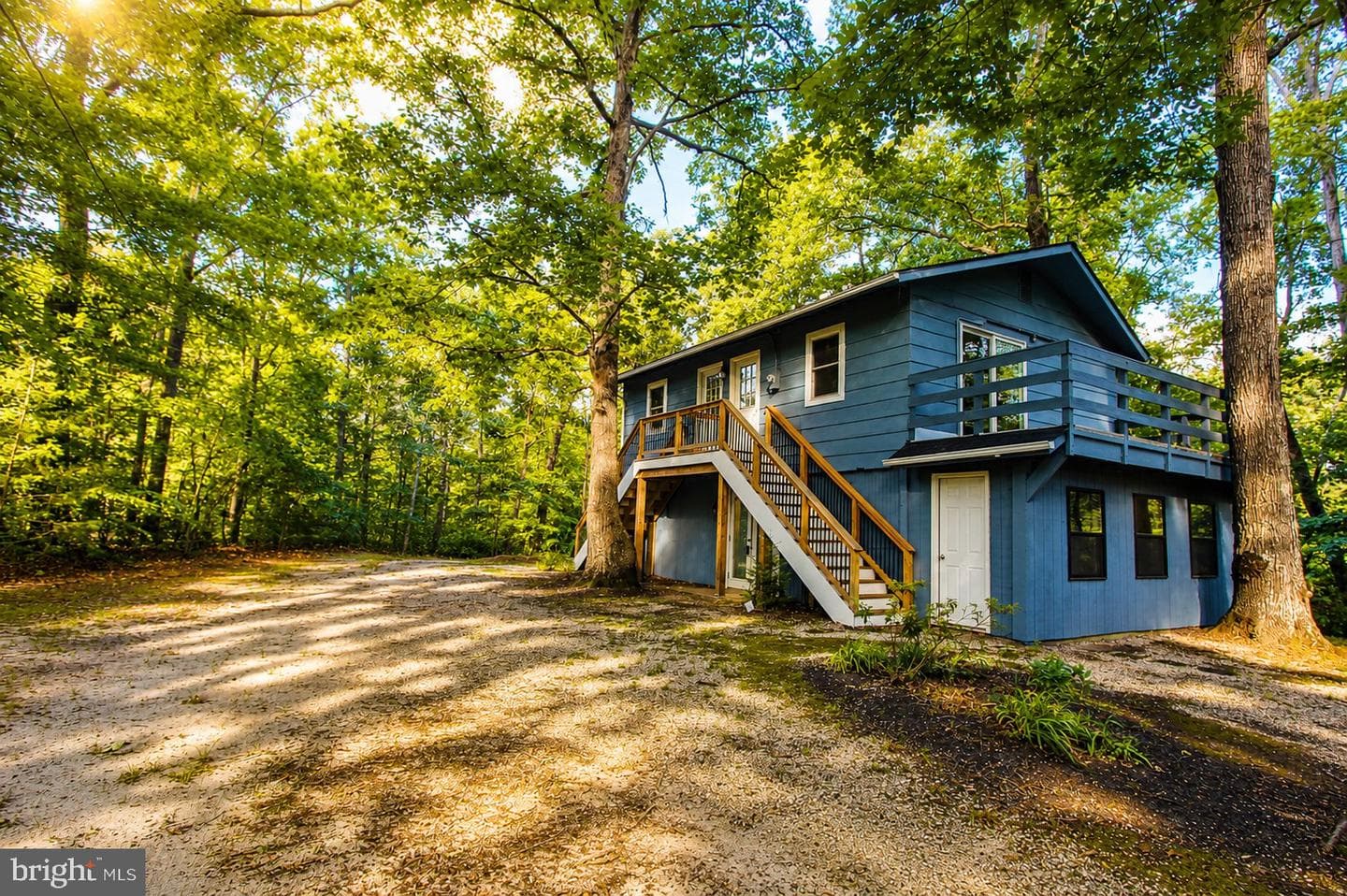 185 Pond Point Avenue, Walkerton