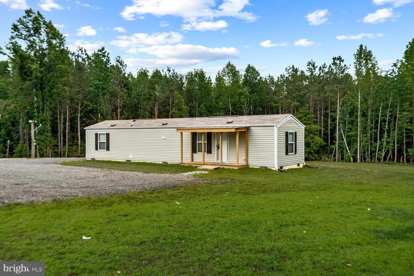 568 Reed Bridge Farm Road photo 4