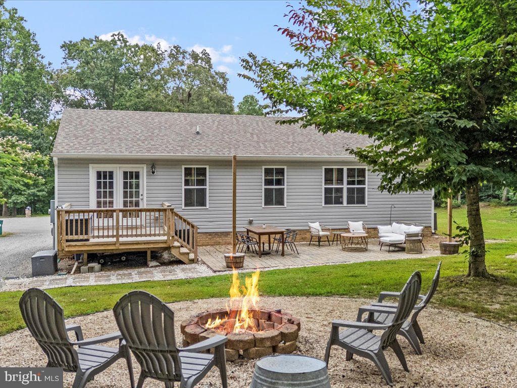 139 Moncuin Court photo 4