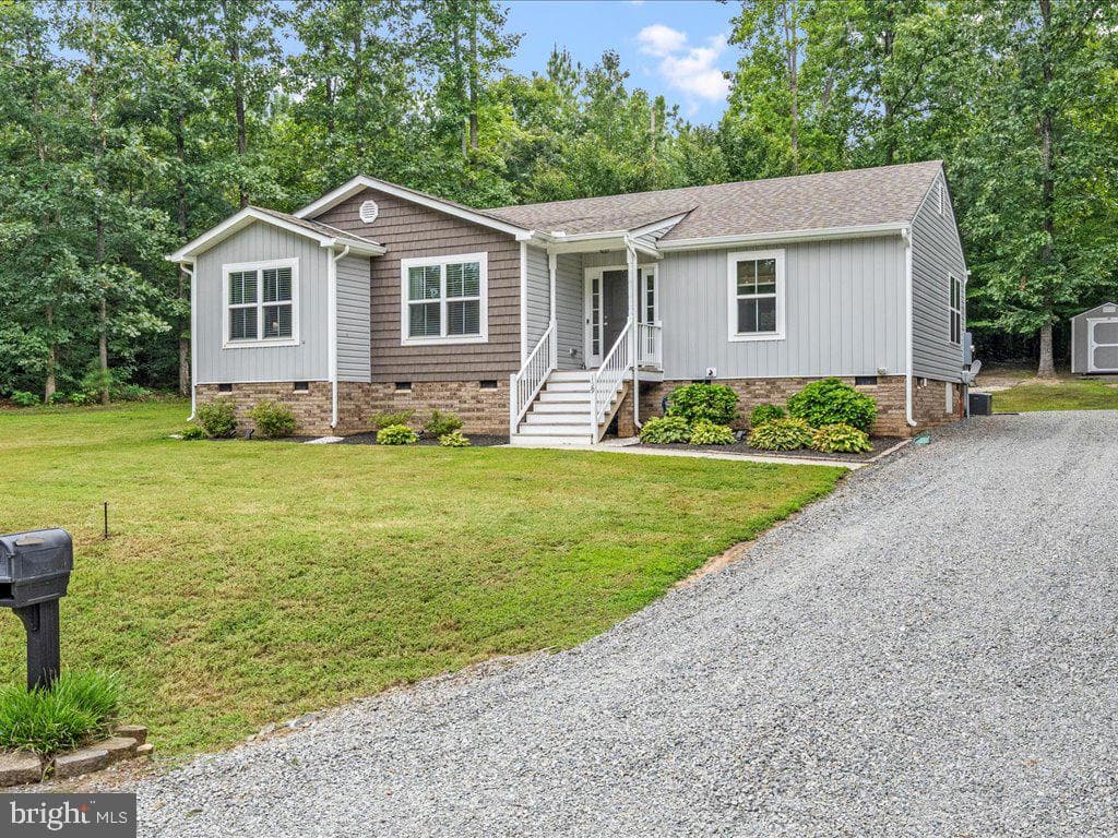 139 Moncuin Court photo 44
