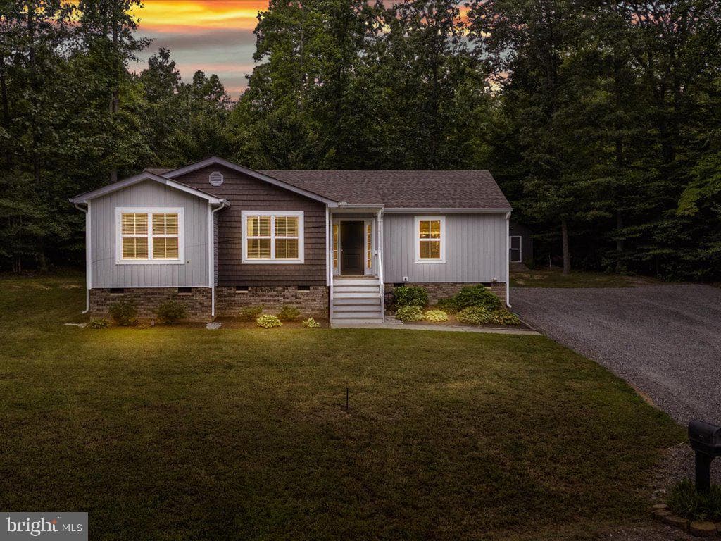 139 Moncuin Court photo 46
