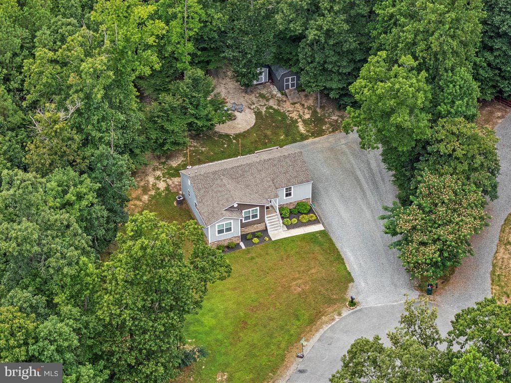 139 Moncuin Court photo 48