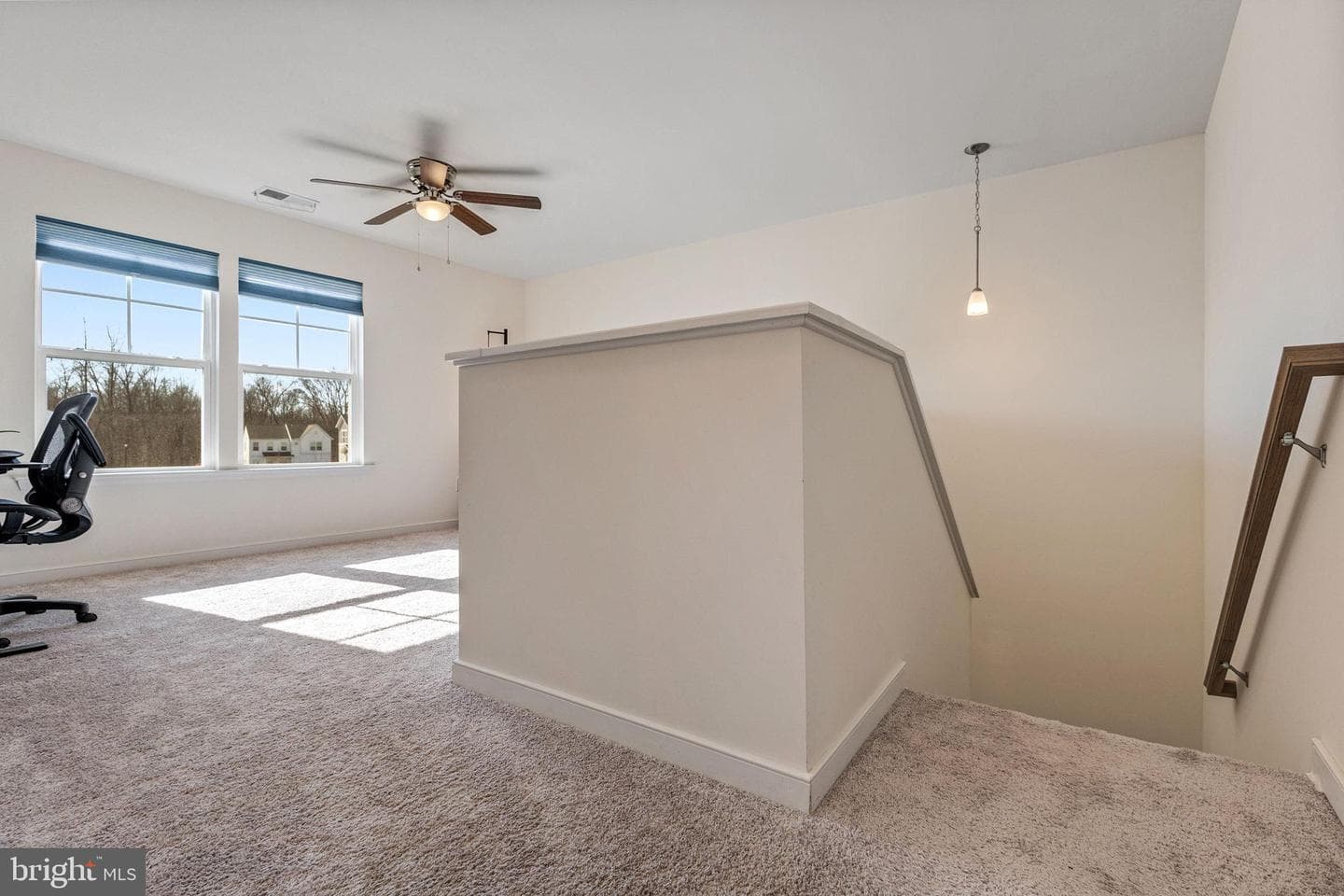 52 James Court photo 17