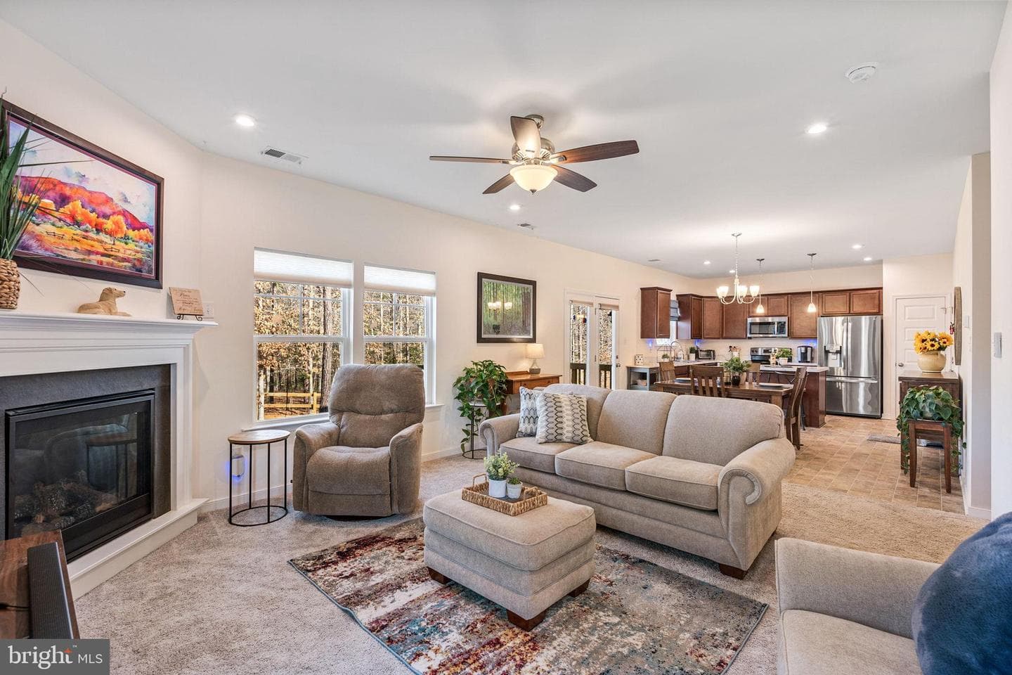 52 James Court photo 2