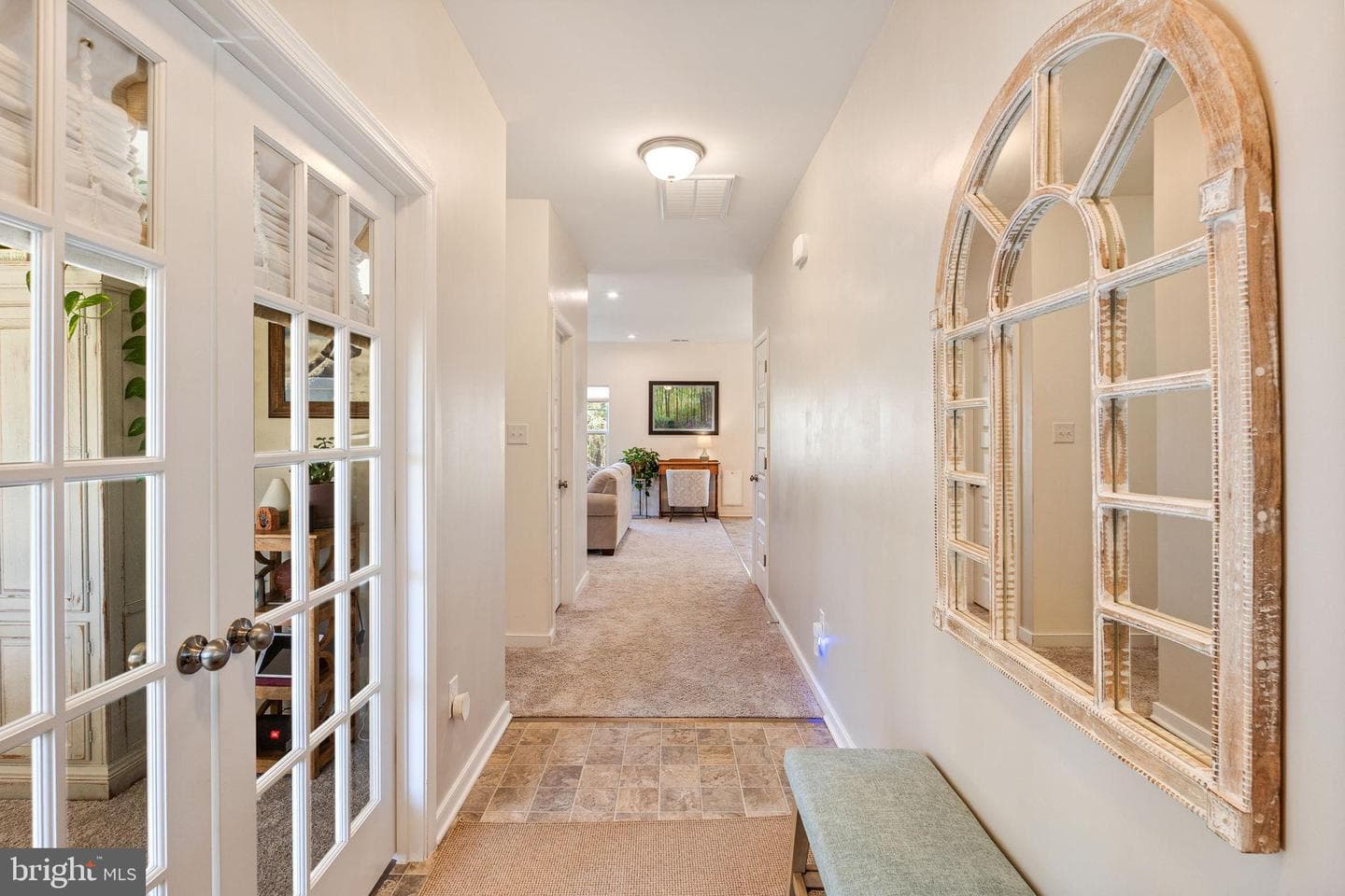 52 James Court photo 5