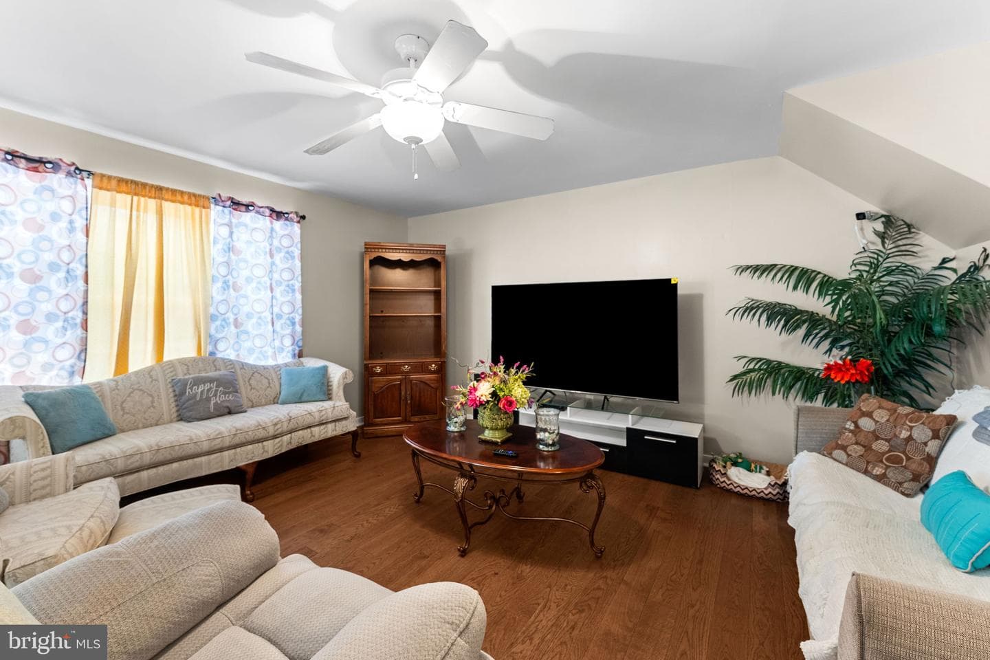 112 Central Parkway photo 7