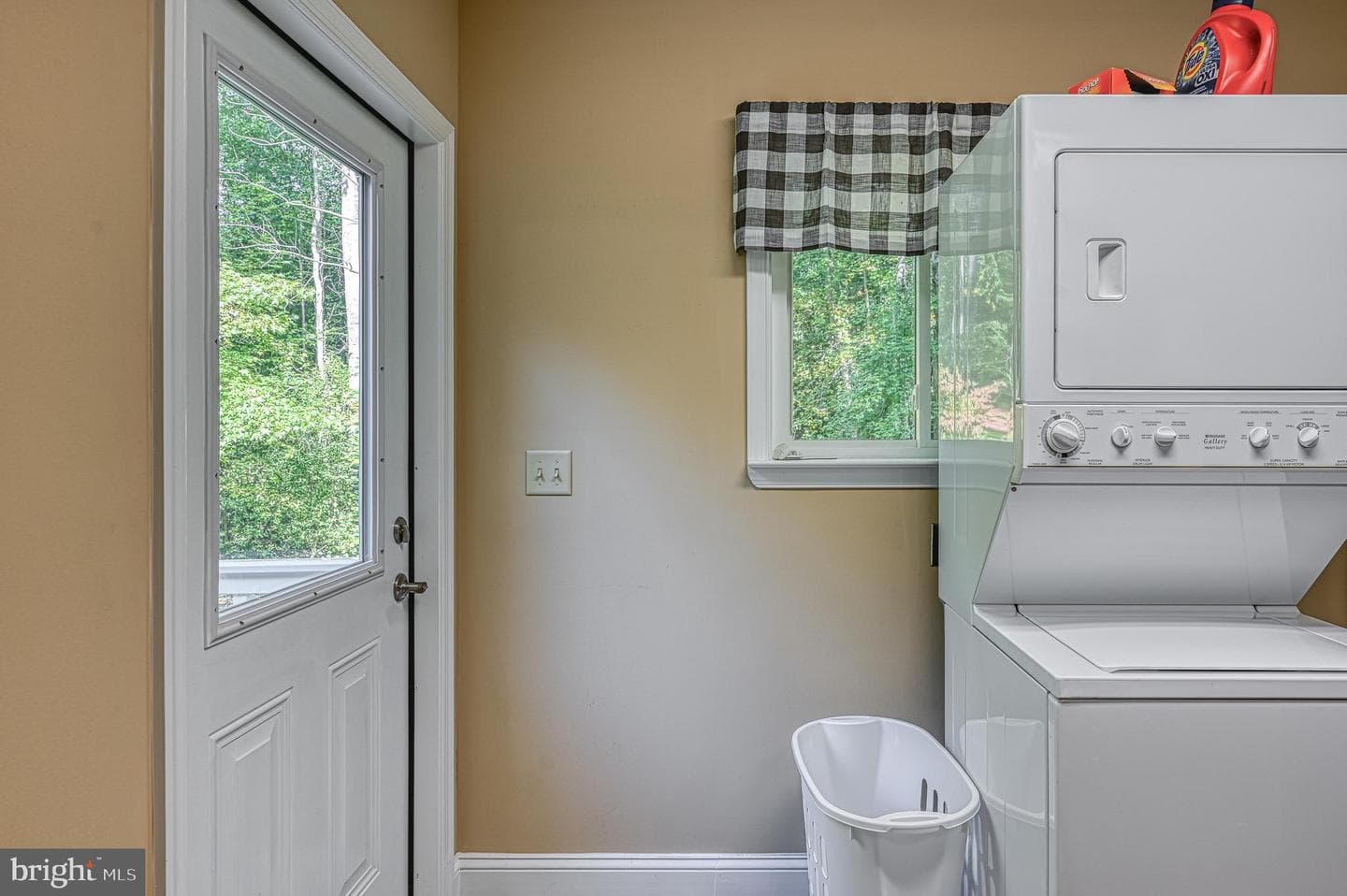 206 Oak Road photo 19
