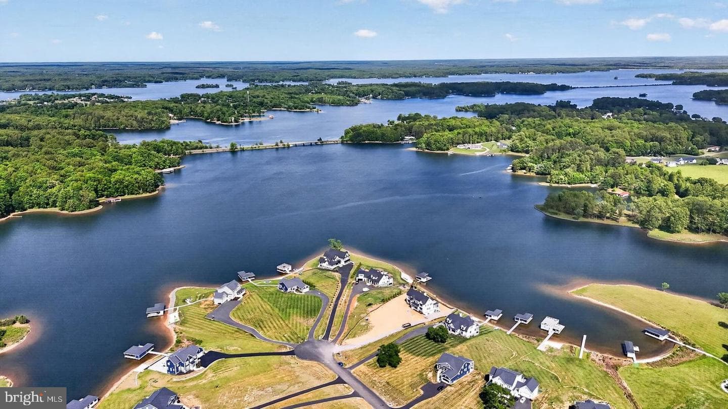 446 Rock Island Ridge Lake Anna photo 19