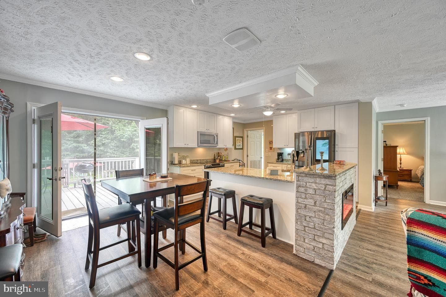 104 Privacy Road photo 18