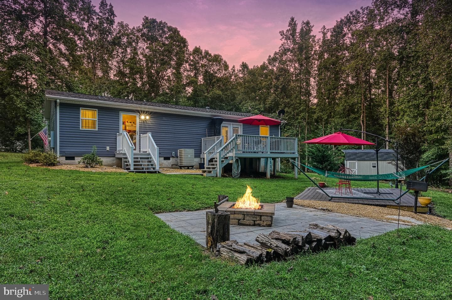104 Privacy Road photo 4