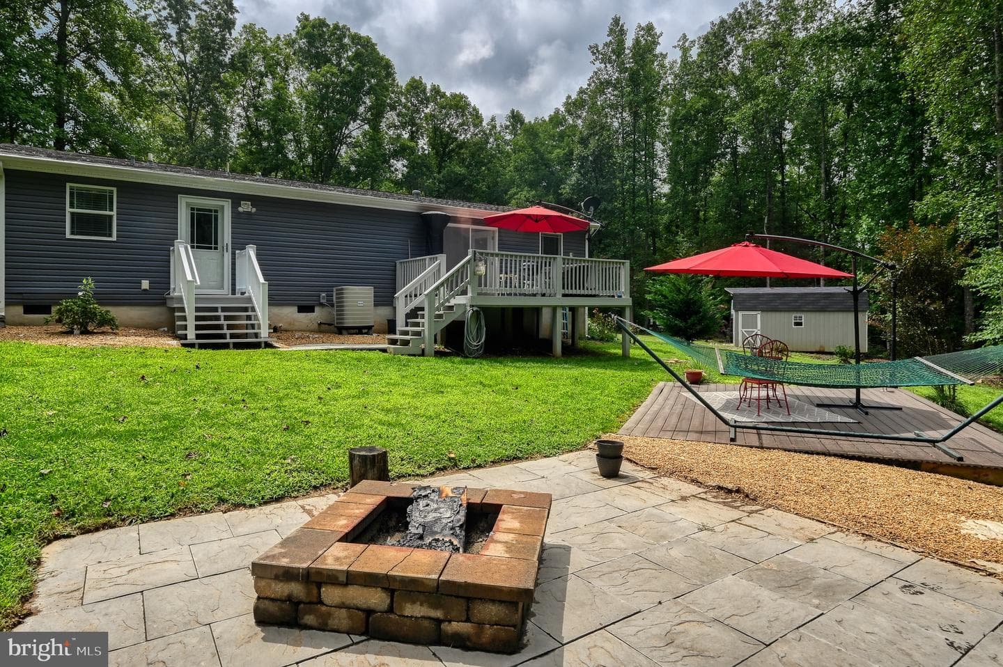 104 Privacy Road photo 42