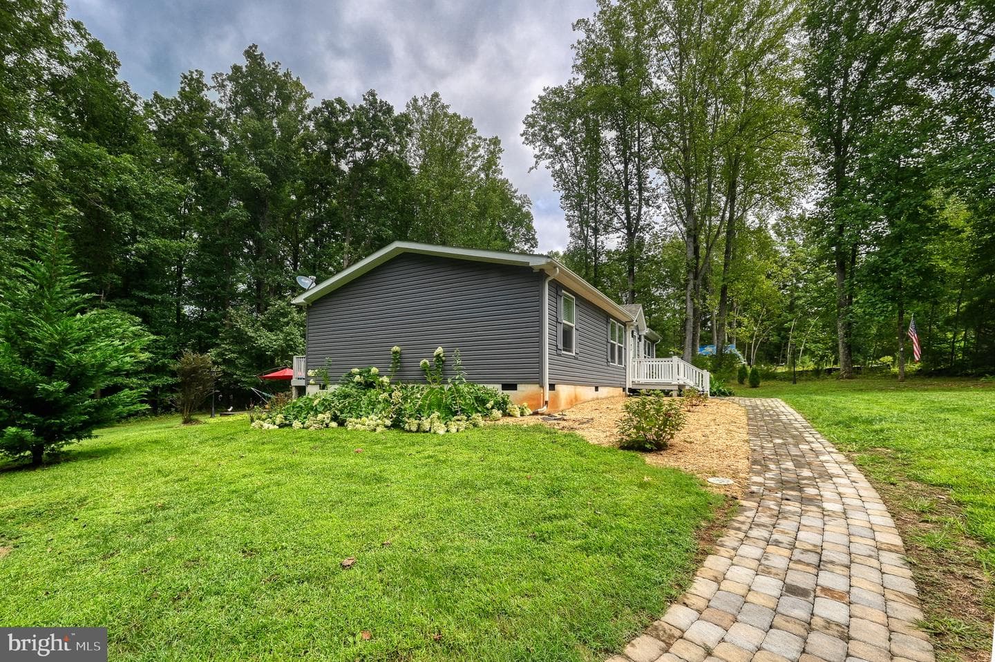 104 Privacy Road photo 45