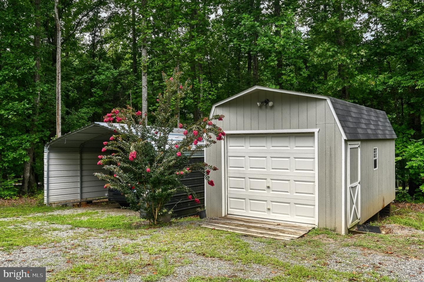104 Privacy Road photo 46