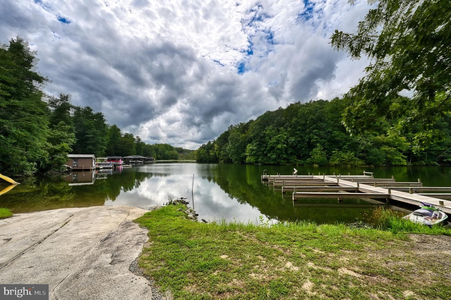 104 Privacy Road photo 52