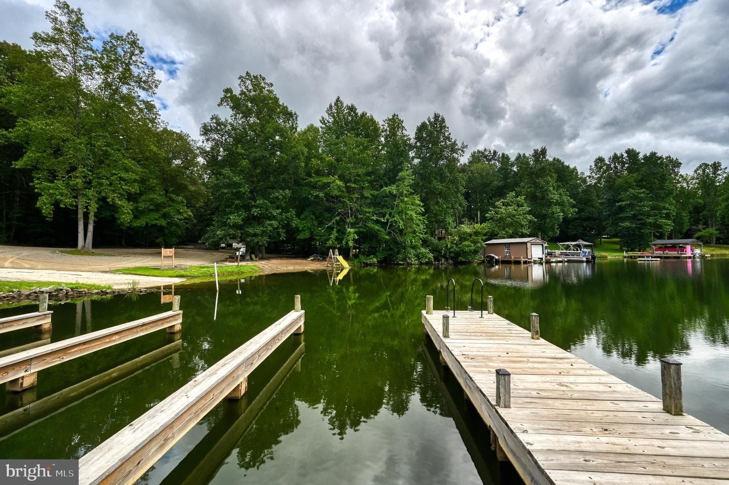 104 Privacy Road photo 56