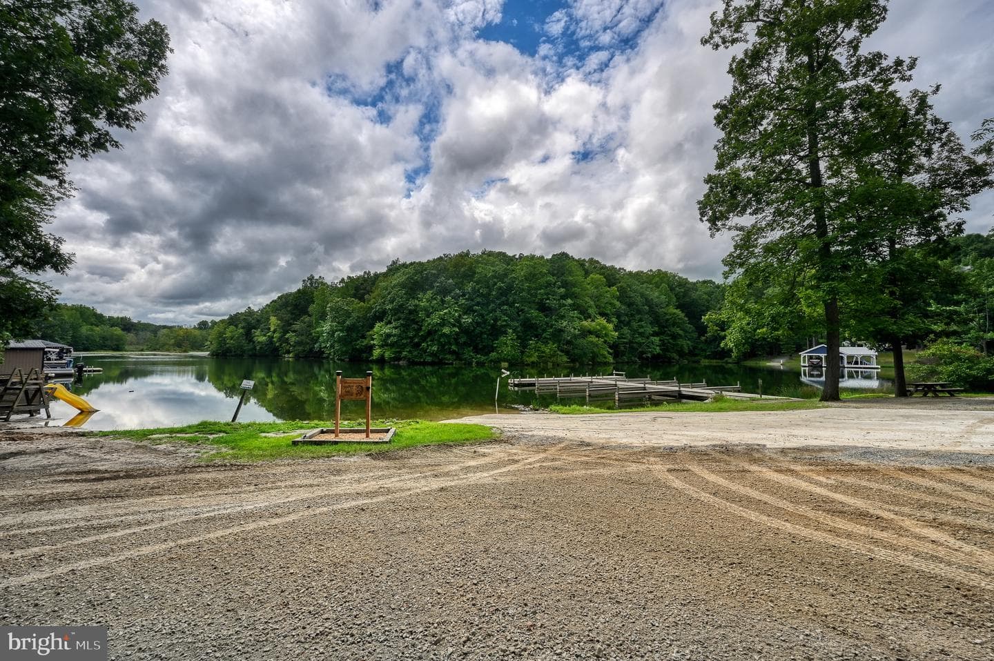 104 Privacy Road photo 63