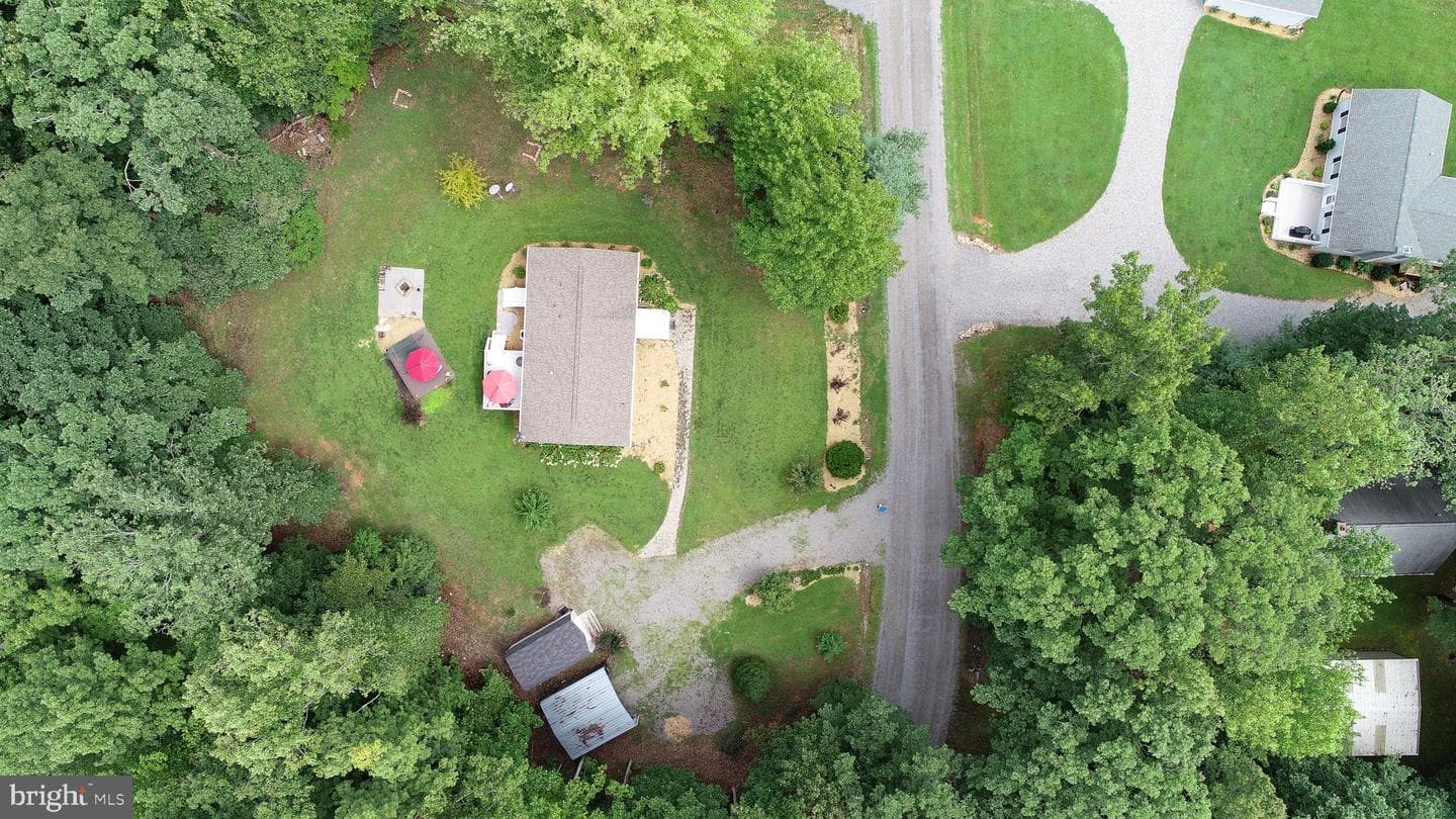 104 Privacy Road photo 64