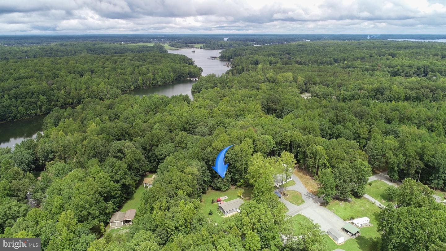 104 Privacy Road photo 66