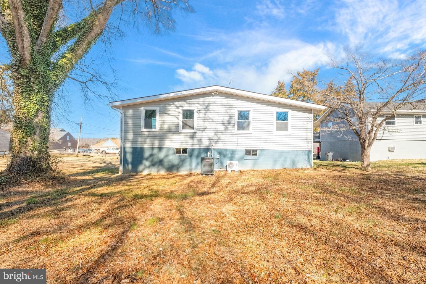 1161 S Lakeshore Drive photo 12