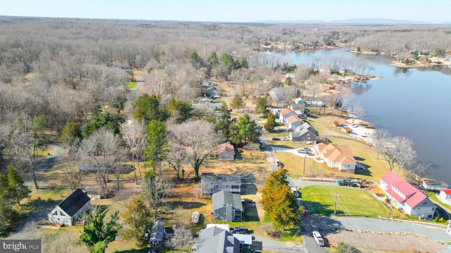 1161 S Lakeshore Drive photo 44