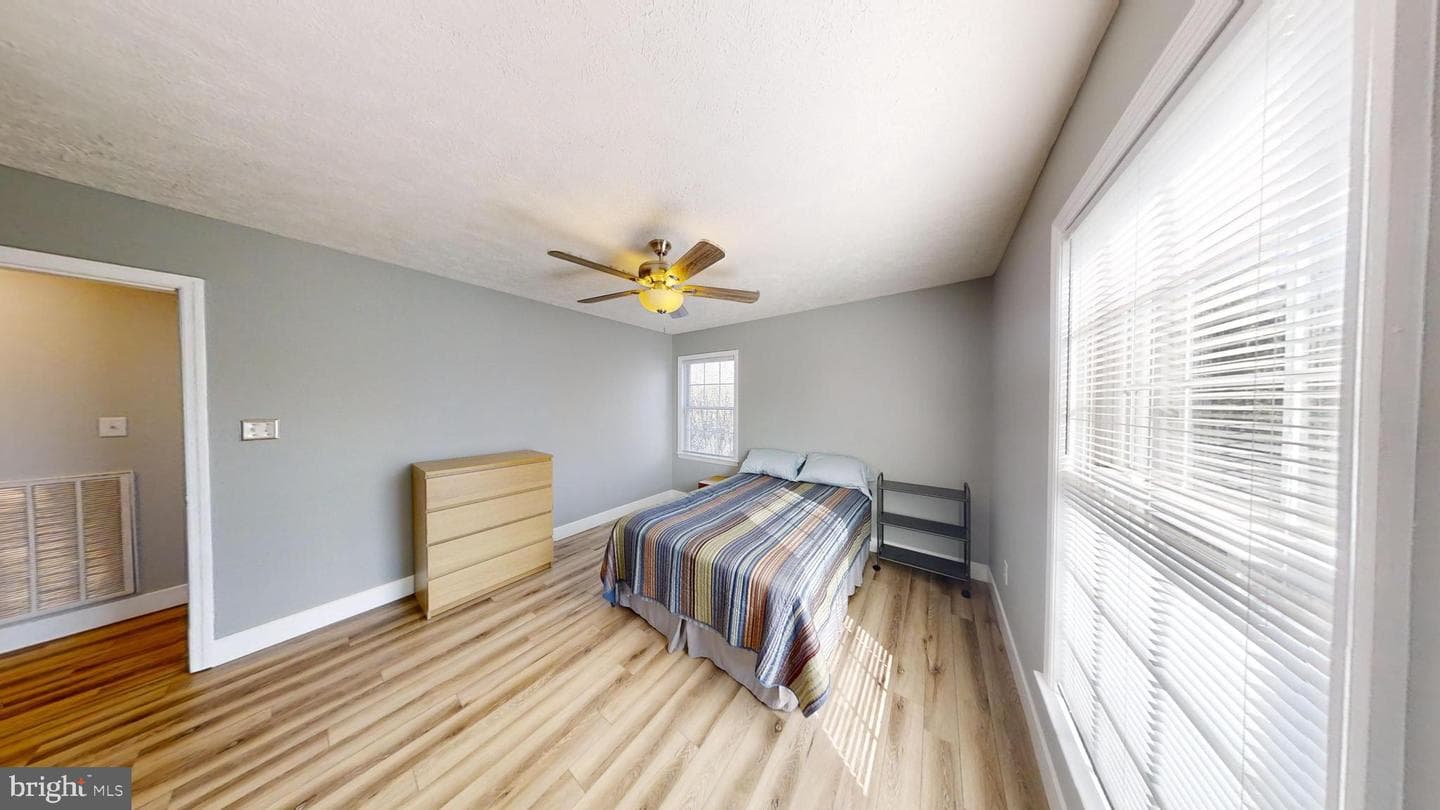 90 Overton Drive photo 12