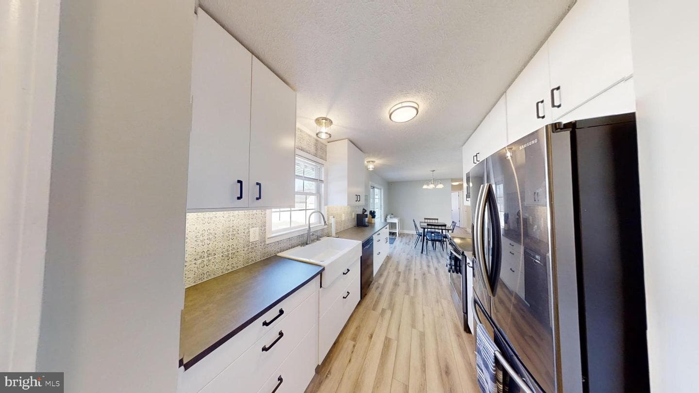 90 Overton Drive photo 8