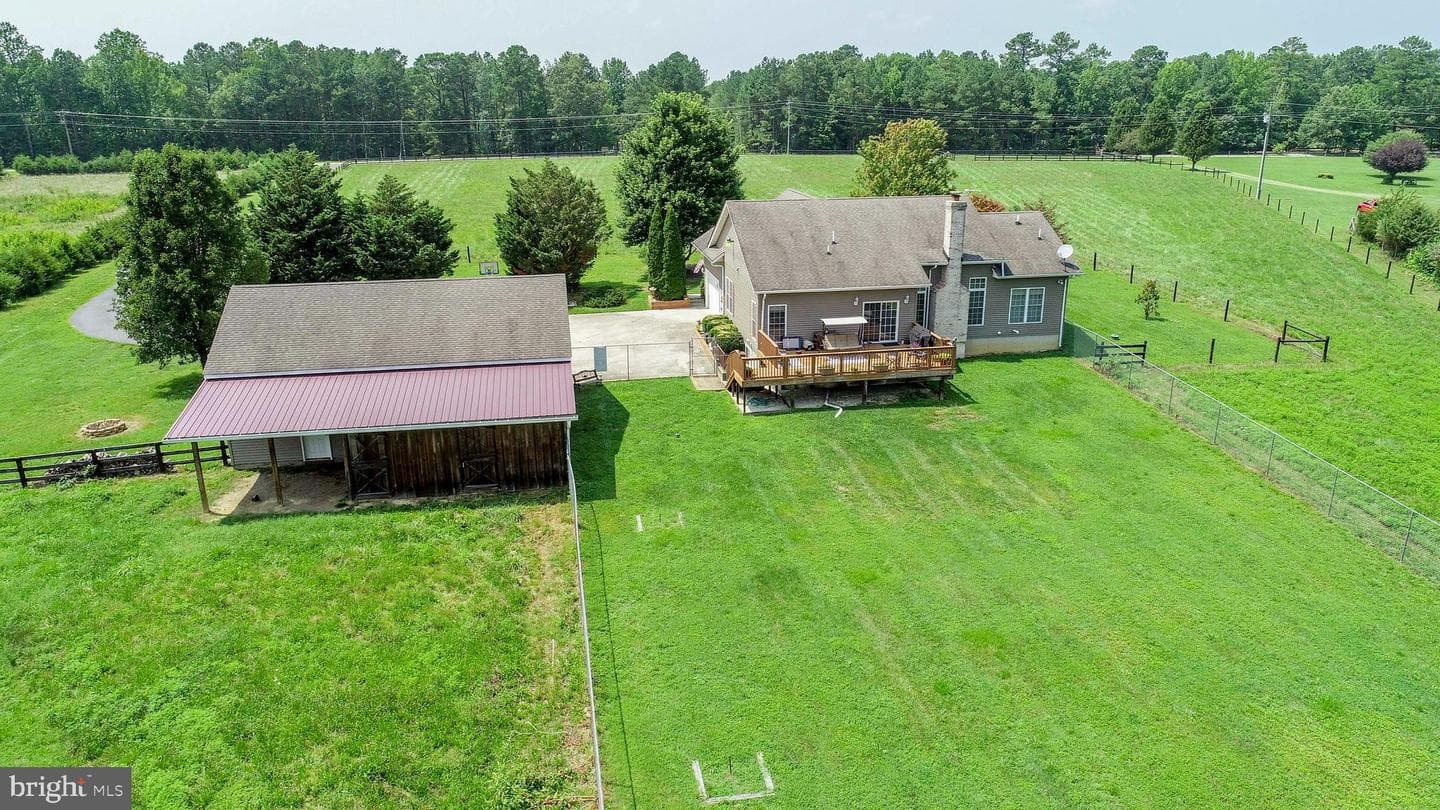 1258 Eastham Road photo 44