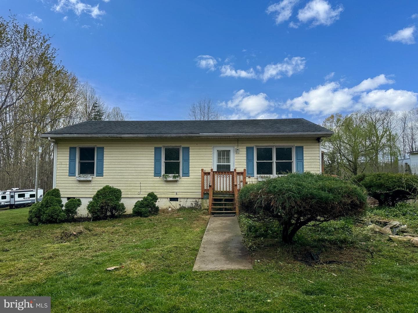 1404 Jefferson Highway photo 2