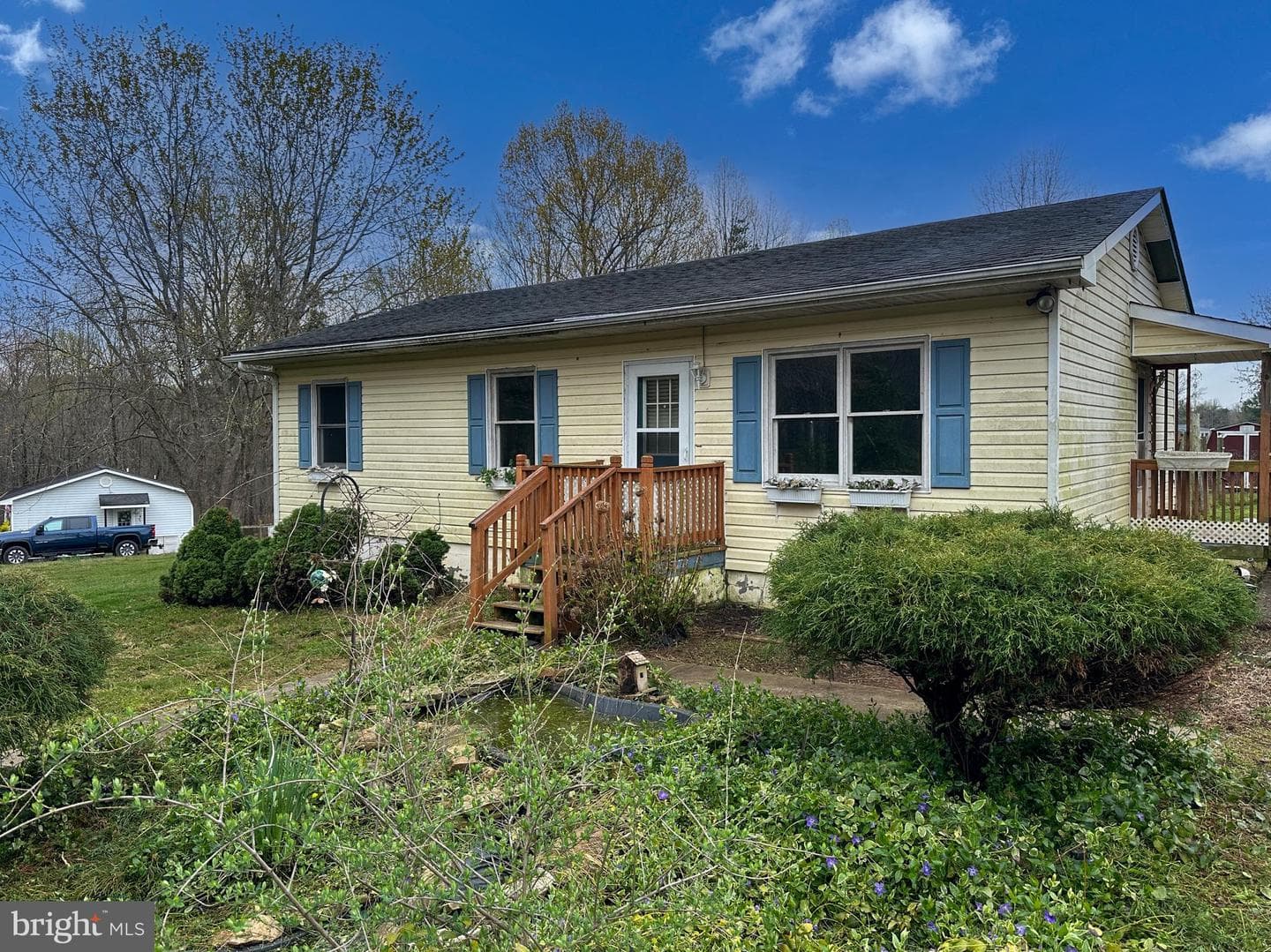 1404 Jefferson Highway photo 3