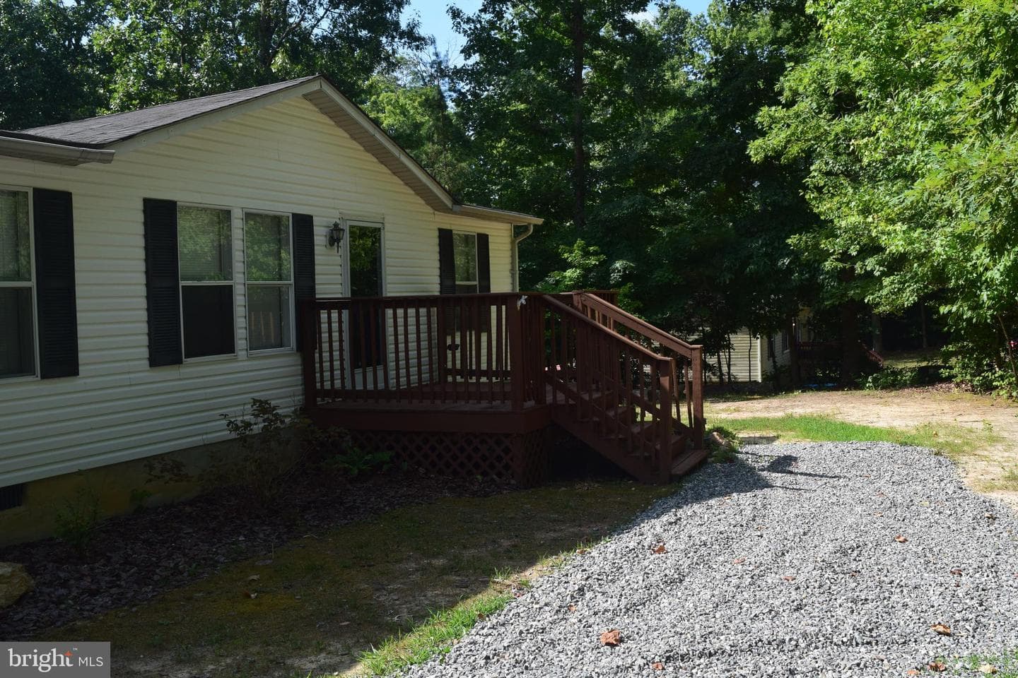 412 Centerville Road photo 2