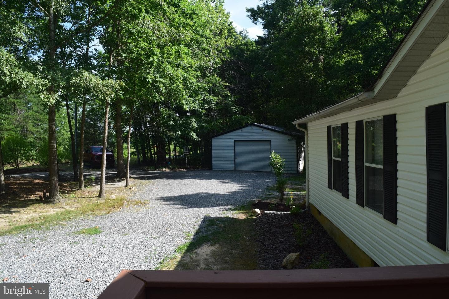 412 Centerville Road photo 4