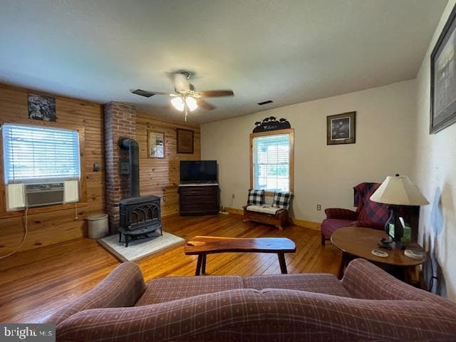 607 Louisa Avenue photo 13