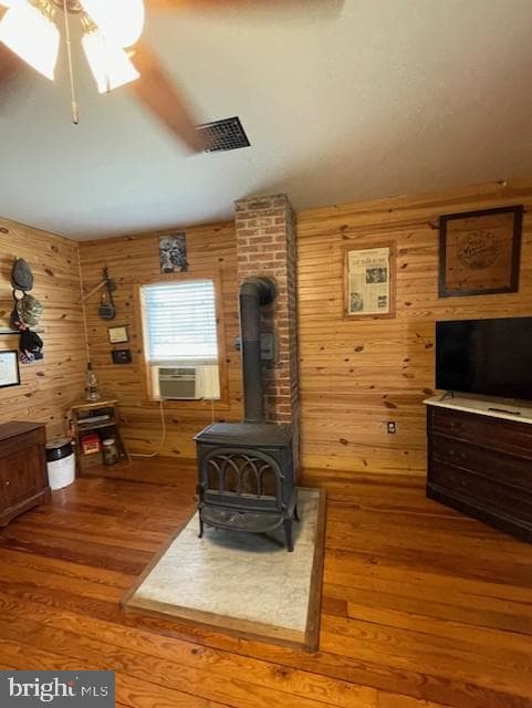 607 Louisa Avenue photo 17