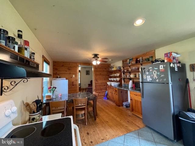 607 Louisa Avenue photo 19