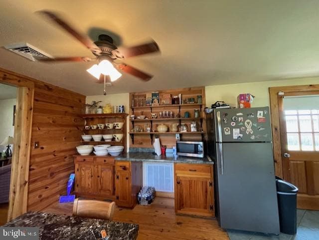 607 Louisa Avenue photo 21