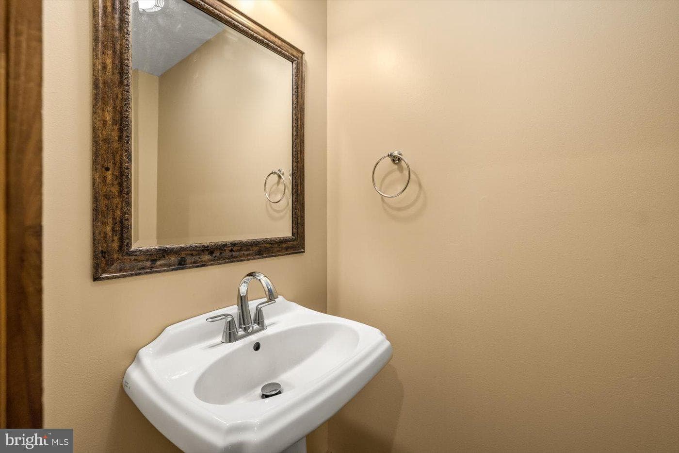 311 Spring Hill Drive photo 36
