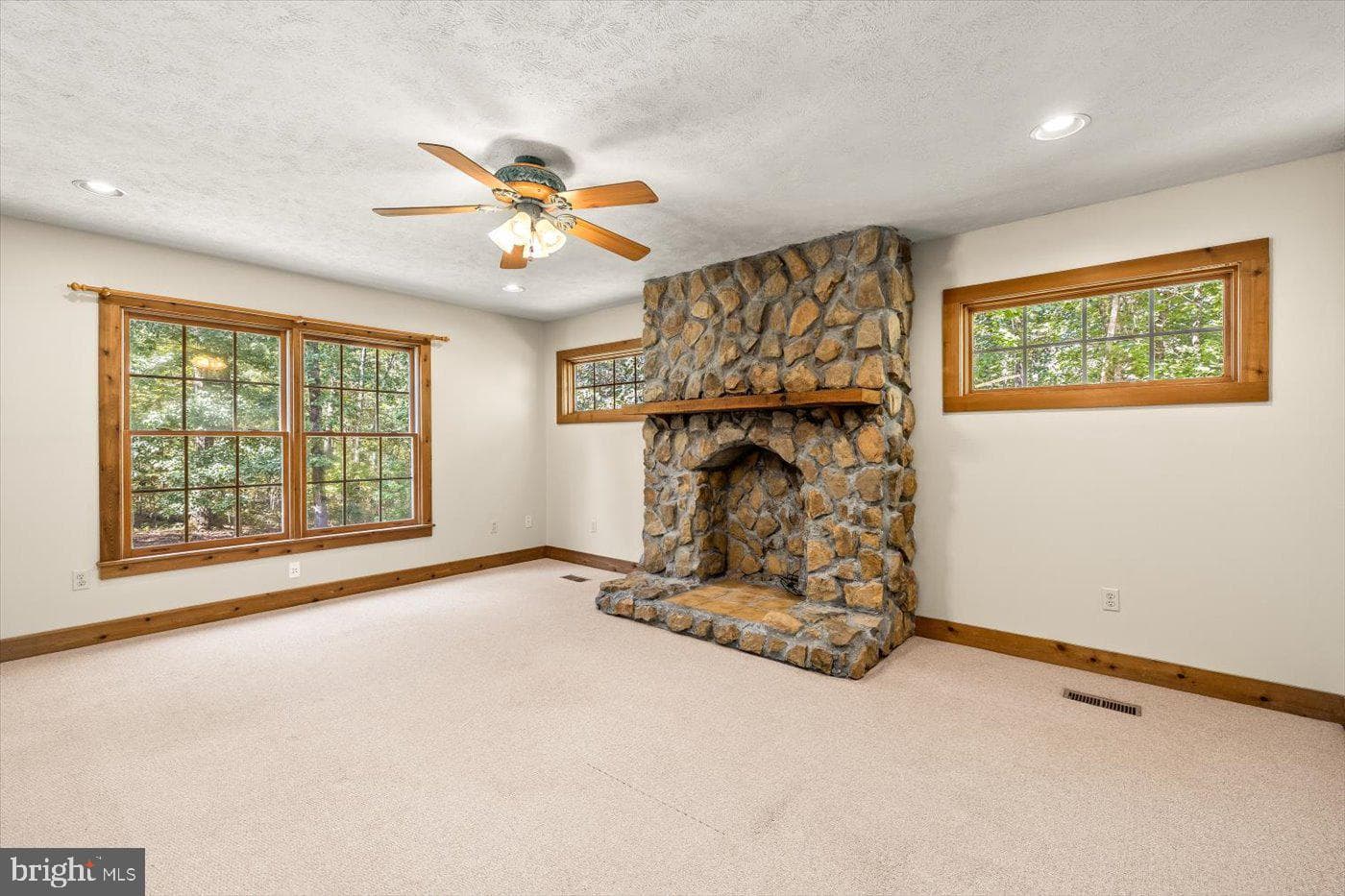 311 Spring Hill Drive photo 70