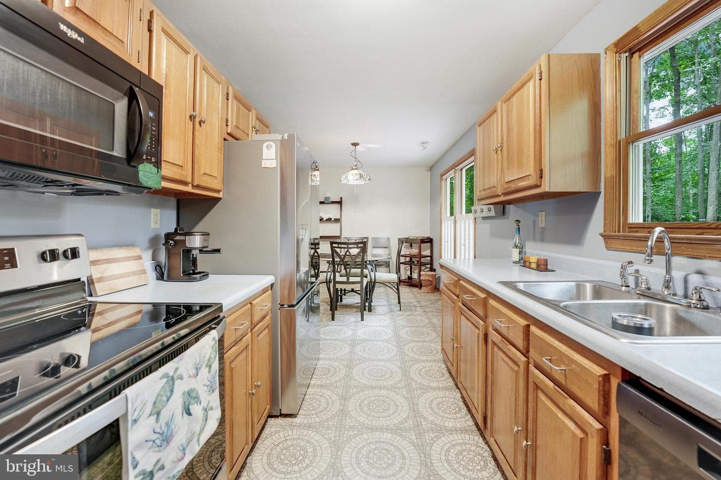 170 Oak Road photo 16