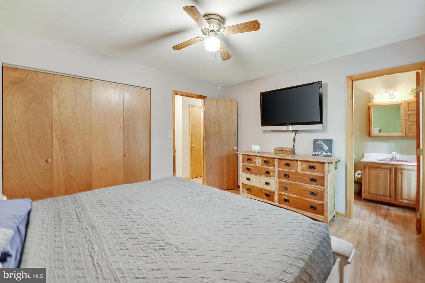 170 Oak Road photo 24