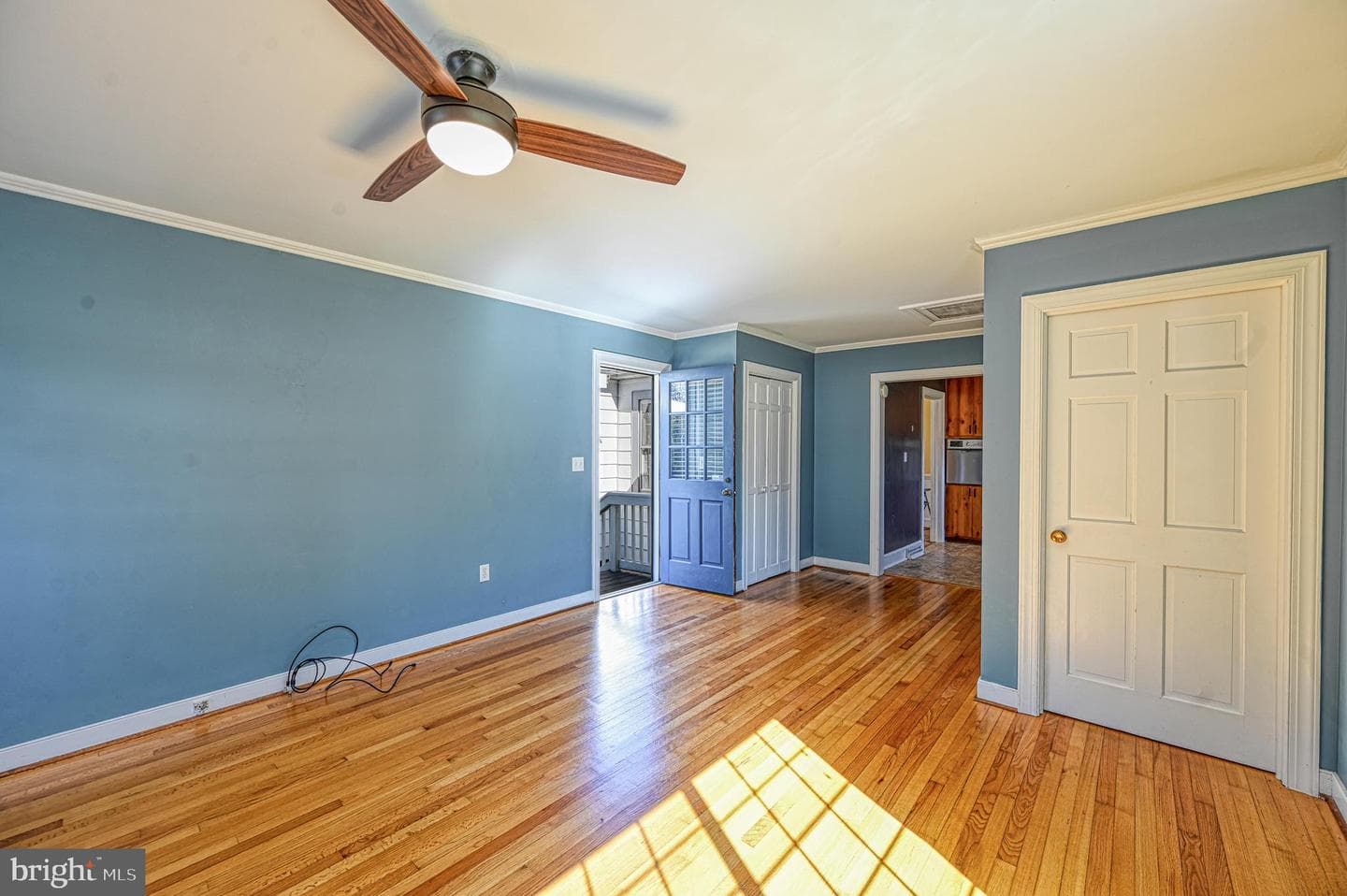 19714 Louisa Road photo 12