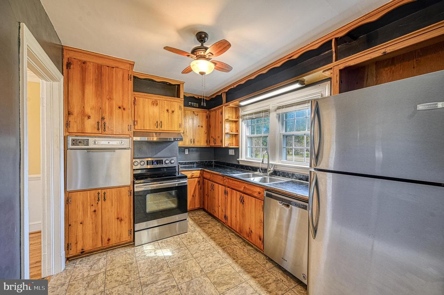 19714 Louisa Road photo 17