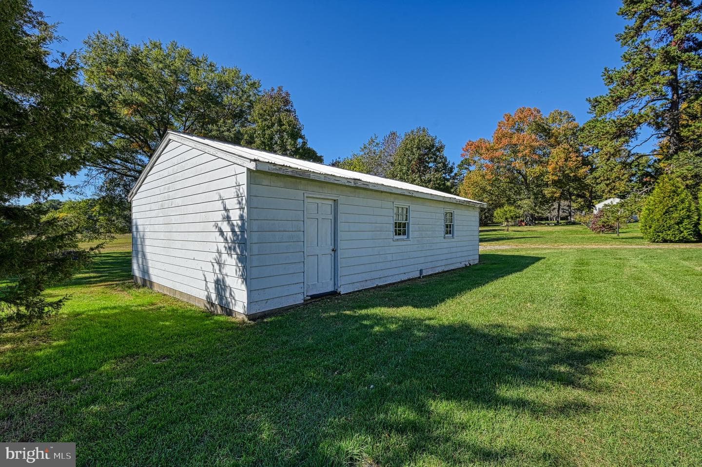 19714 Louisa Road photo 44