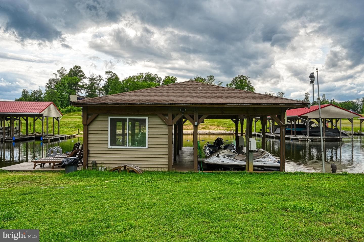 20 Oak Road photo 57