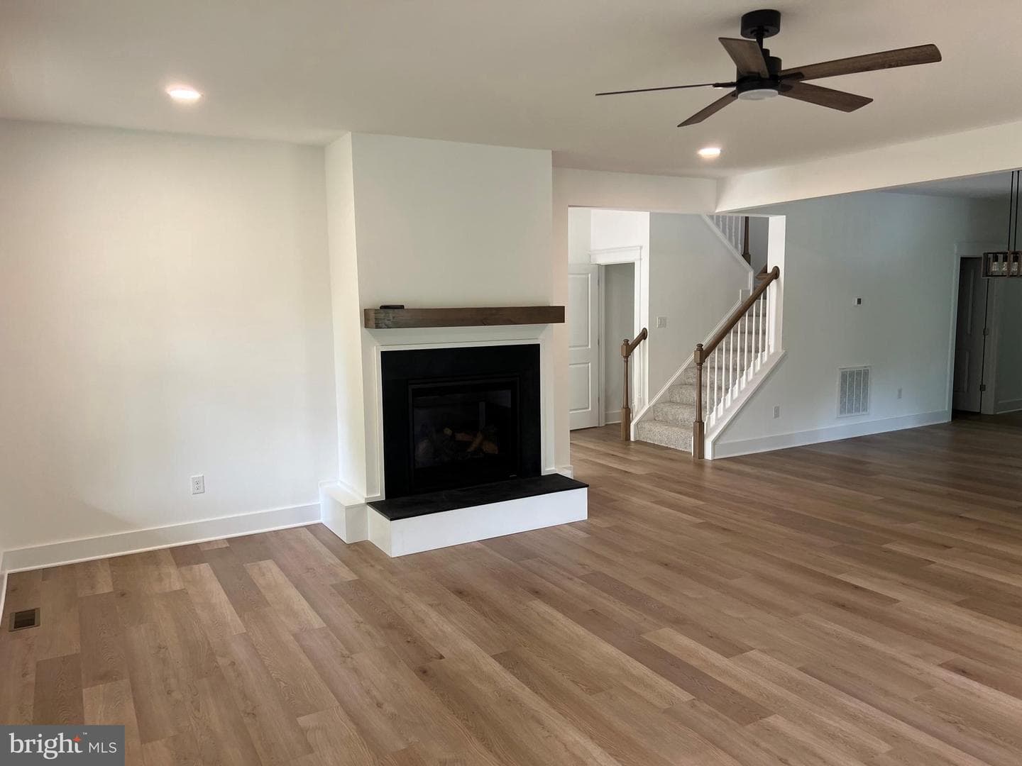 28 Cypress Lane photo 16