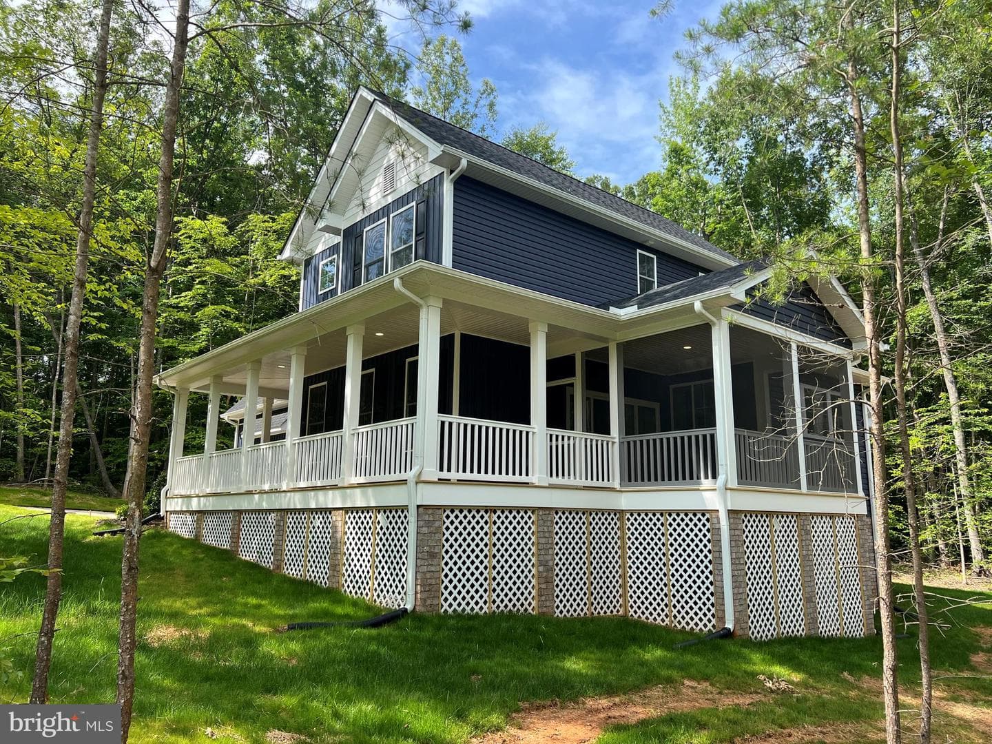 28 Cypress Lane photo 2